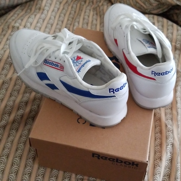 Reebok classics - Picture 3 of 5